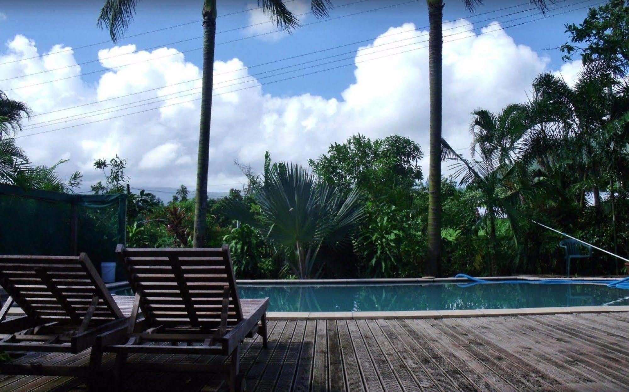 Lynn'S Getaway Hotel Apia Exterior photo